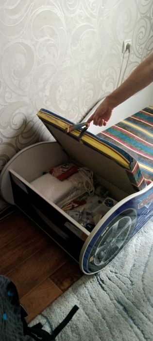 Кровать детская.