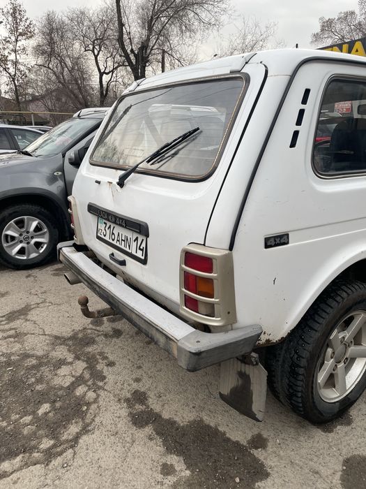 Продам Ниву 21214
