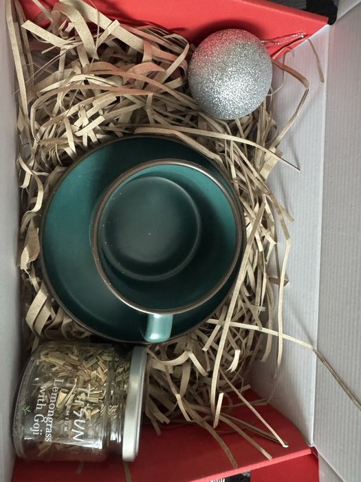 Продам новогодние боксы