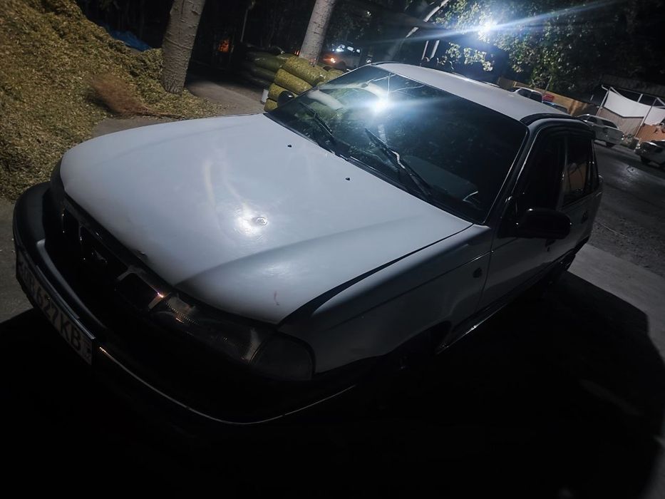 1997 yilda ishlab chiqarilgan nexia 1  avtomobili,narxi $ 2000