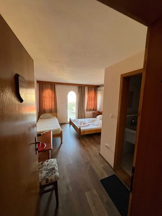 Хотел под наем за лято 2026 - удобен за групи и сезонни работници