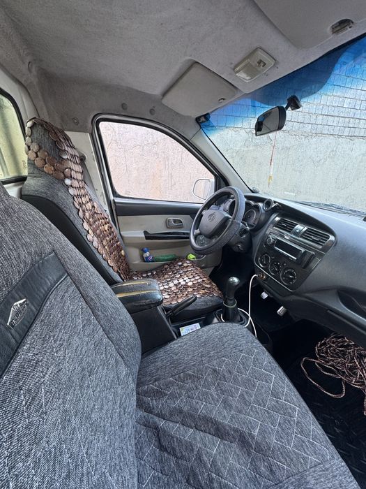 Changan sotiladi 98 lik