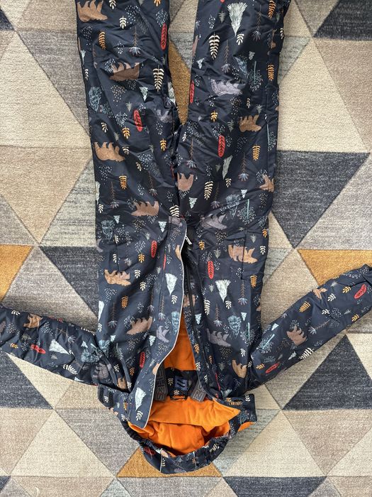 Продам зимний комбез 146