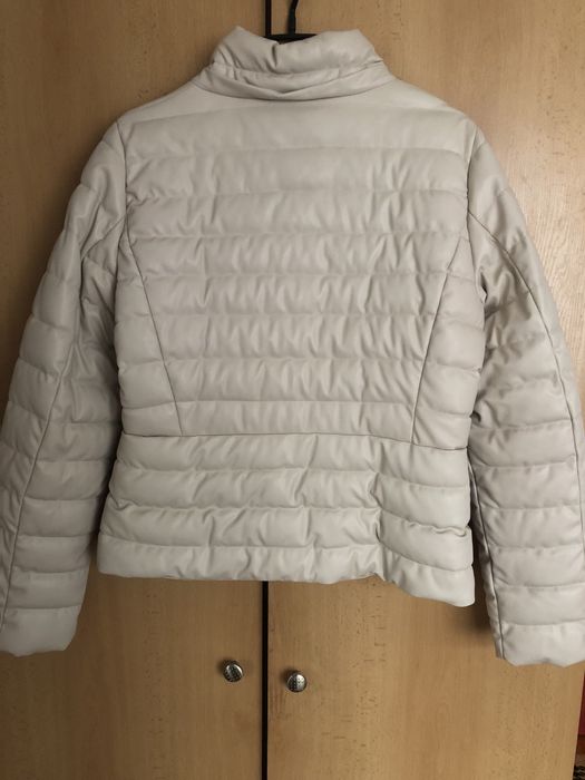 Яке ZARA - XL (отговаря на L)