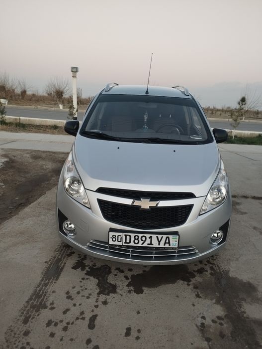 Spark 2012 yangi motor.