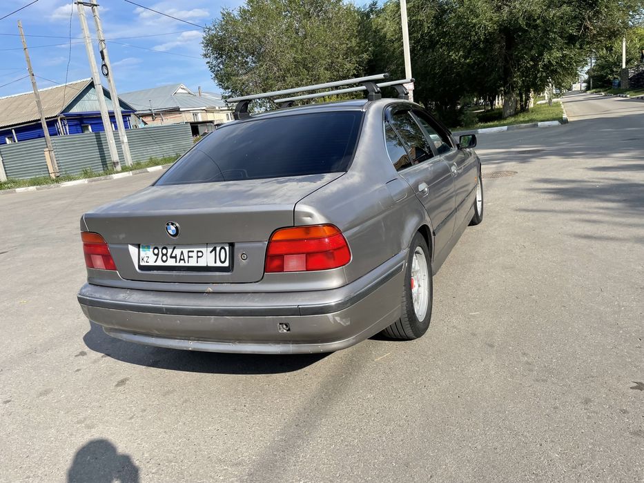 Продам БМВ Е 39