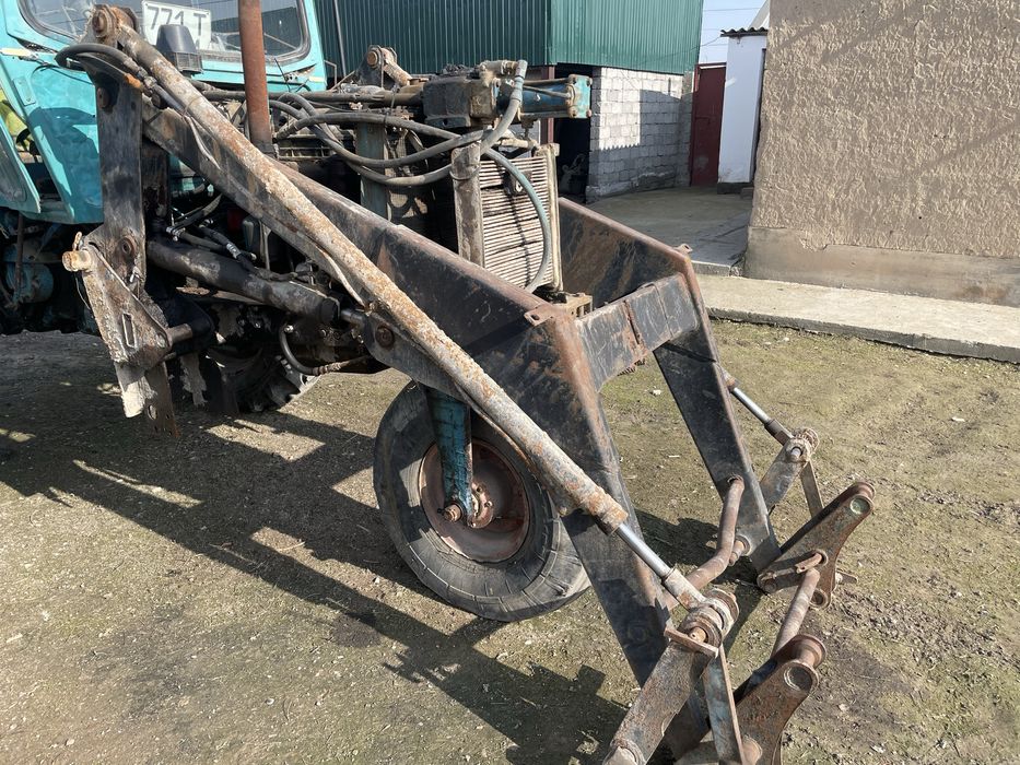 Погрузчик для трактора