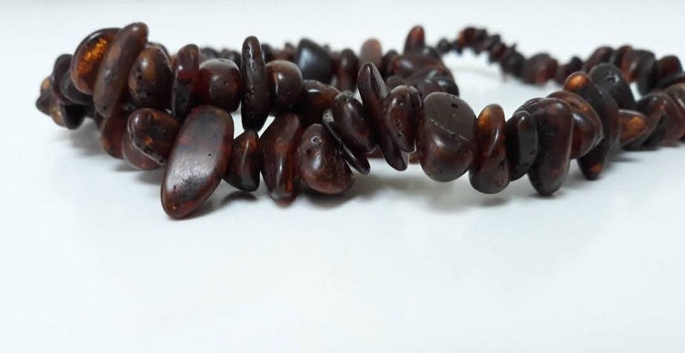 Vechi colier din chihlimbar natural baltic, cognac inchis