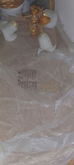 Люстра трёх рожковая