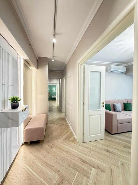 Cazare Aeroport Iasi in regim Hotelier - Apart. LUX parcare subterana