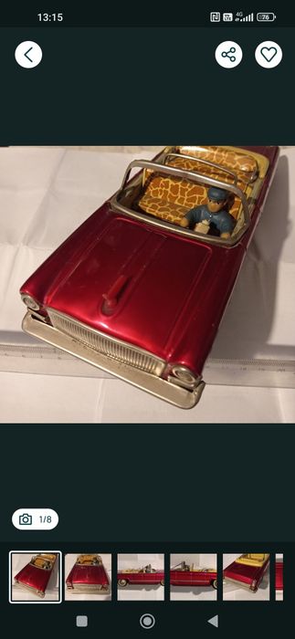 Vând sau schimb obiecte vechi.Preț în funcție de obiectul ales.