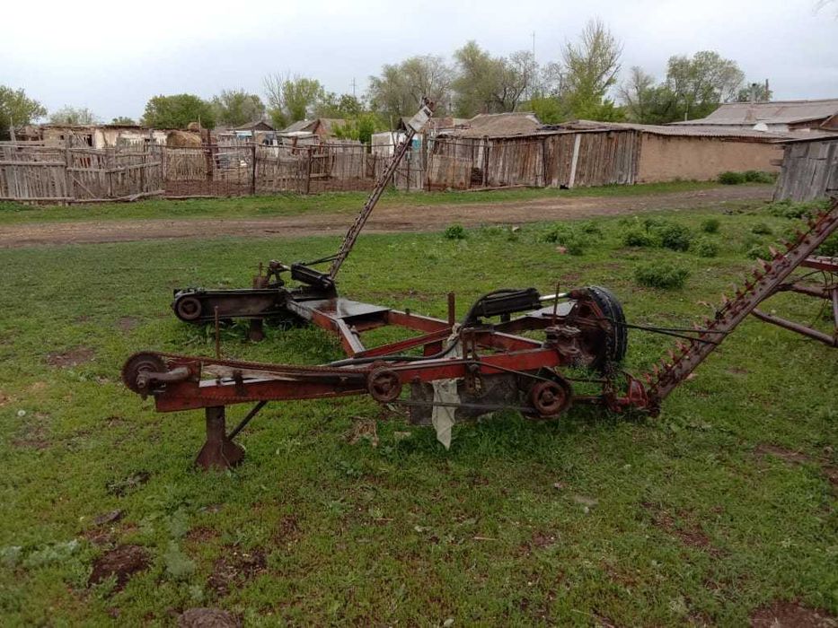 Сенокосилка двухбруска КДП(советский)