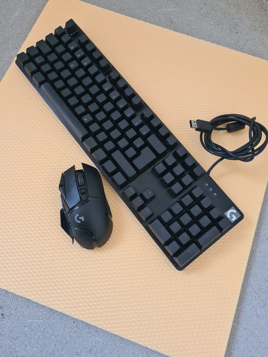 Tastatura si Mause Logitech gaming