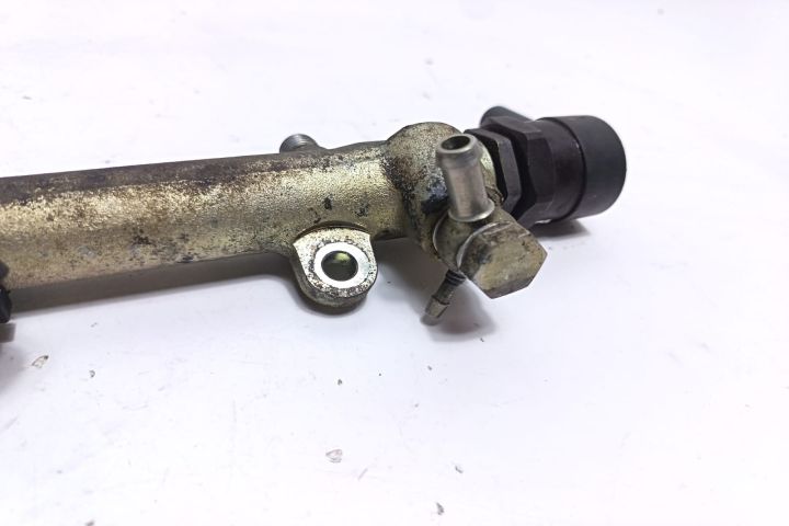 Rampa injectoare cu senzori Mercedes-Benz Vito W639