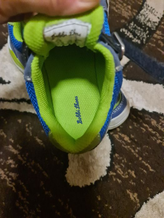 Adidasi foarte comozi din piele mărimea 29