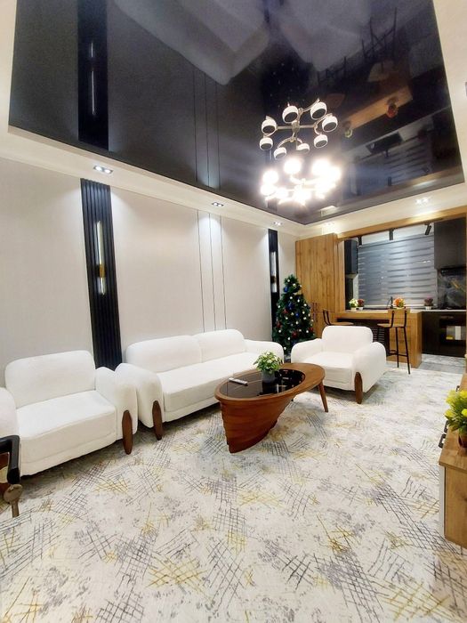 Kvartira sotiladi srochna