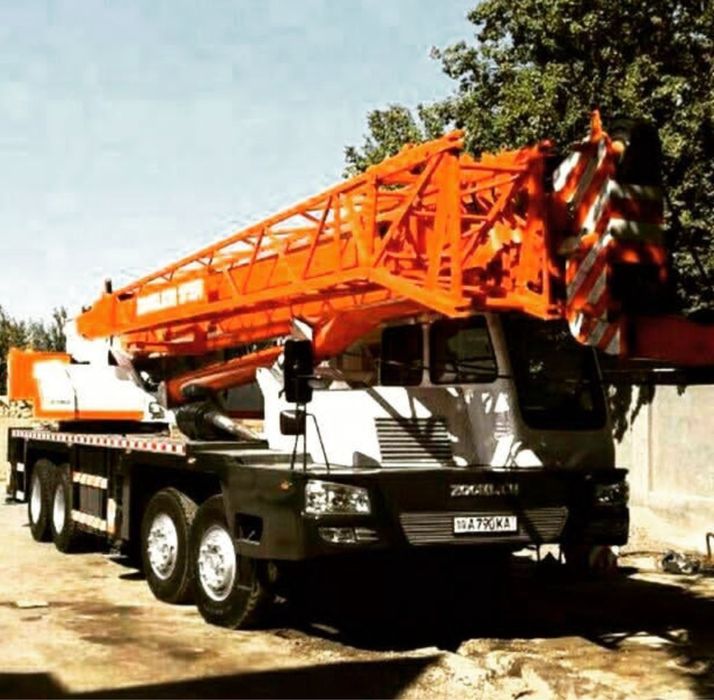 Zoomlion kran sotiladi 2008yil xolati ideal