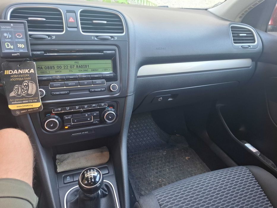 VW GOLF 6 комби 1.6 105кс 2011г