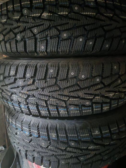 Шипованные шины с дисками овые