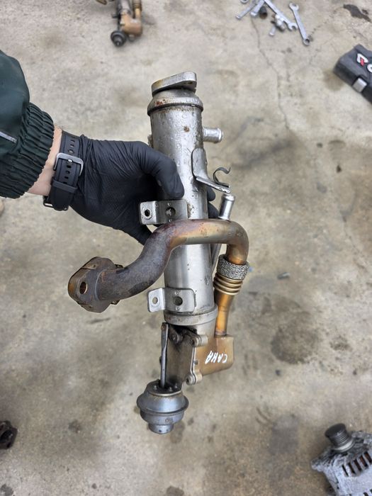 Racitor gaze EGR 2.0 tdi CAH CAHA CAG CJC 03l131512ah Audi A4 B8 E5