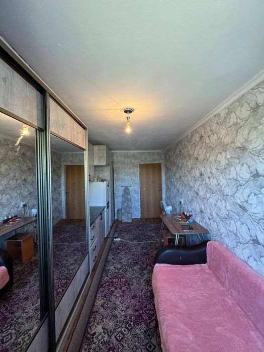 Срочна Общежитиядан 1 бөлме сатылады