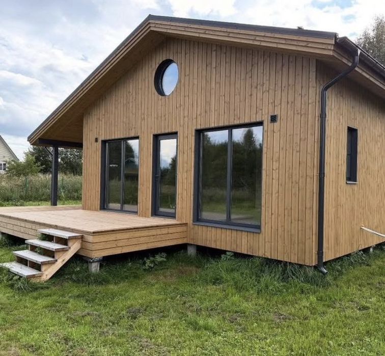 Vand cabane din lemn