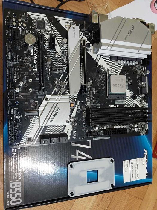 AMD Ryzen 7 3700X + AsRock B550 Pro4