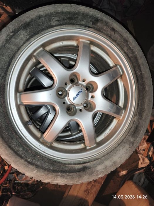Vând jante cu cauciucuri Opel 205/55 R16 alutec