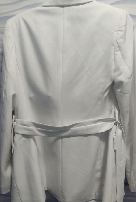 Продам женский костюм и брюки