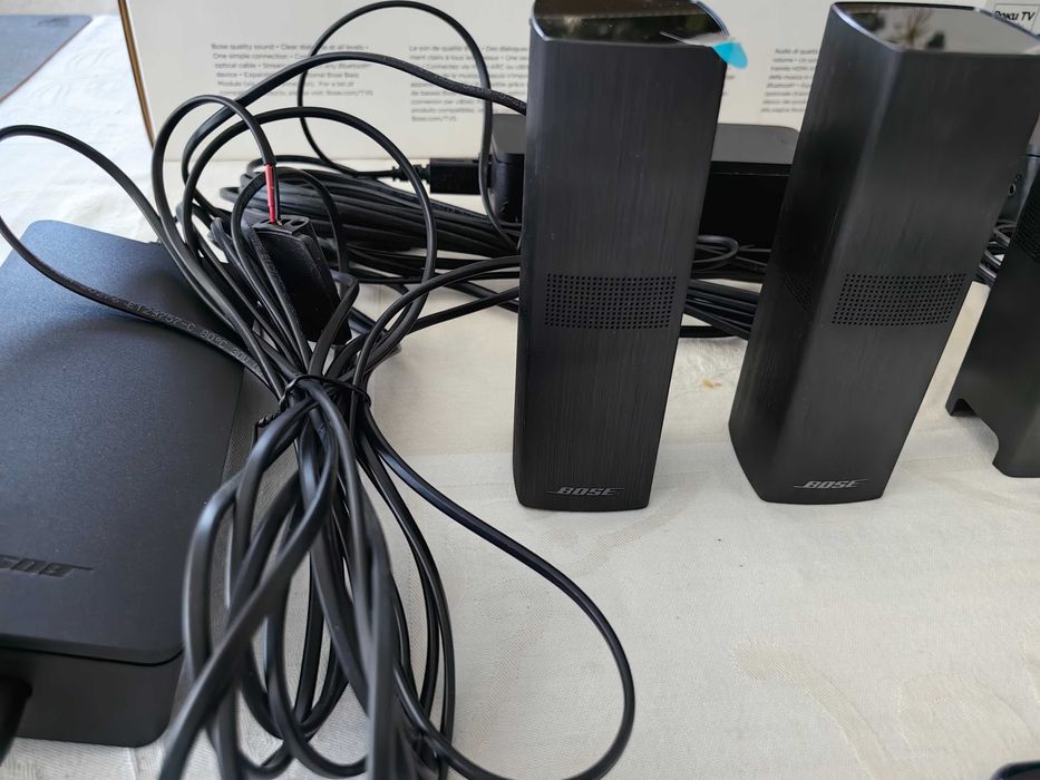 Vand  4 boxe Bose Surround 700 pentru Soundbar Bose Black