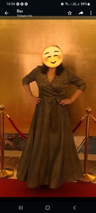 Вечерние платья и костюм