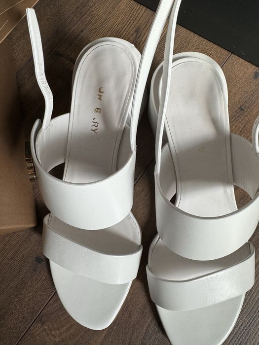 Обувки на ток Burberry