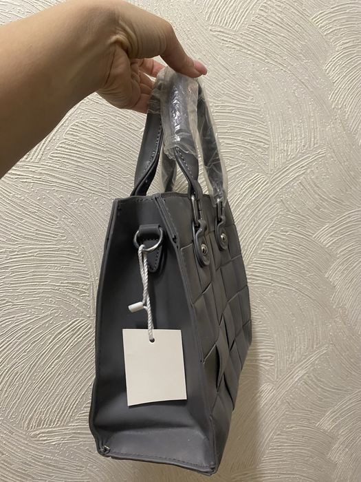 Продам сумку новую 5000тг