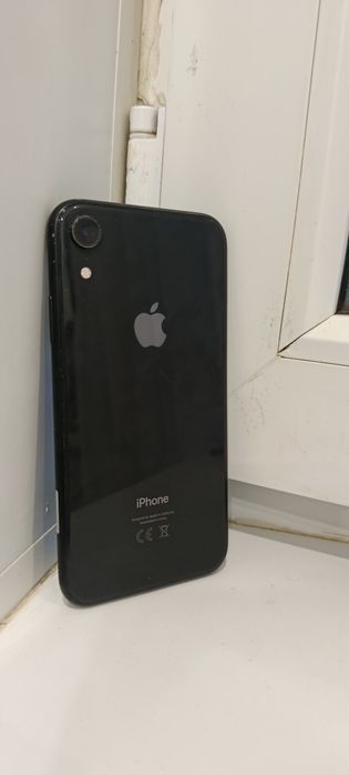 Продам Iphone XR