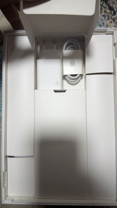 Xiaomi pad 2 with original cover