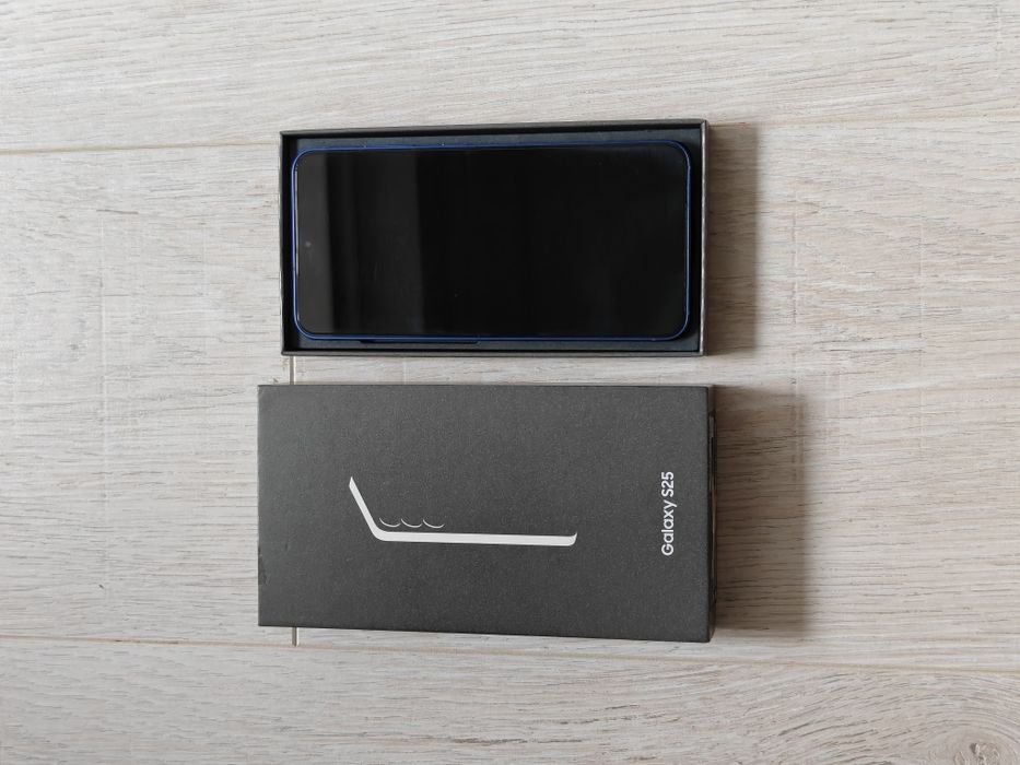 Samsung S25 128 gb Ram 12 5G EAC