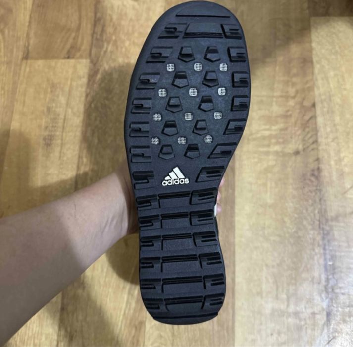 Adidas terrex продам