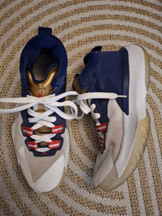 Маратонки Nike Jorsan Zion 1