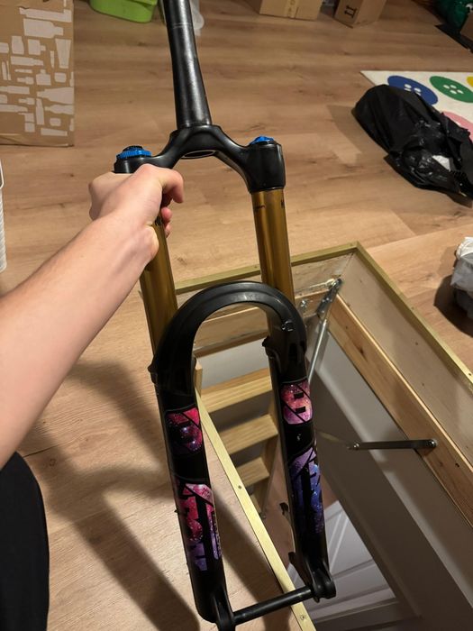 Furca Fox 38 kashima grip 2 (ciobita)(bicicleta)