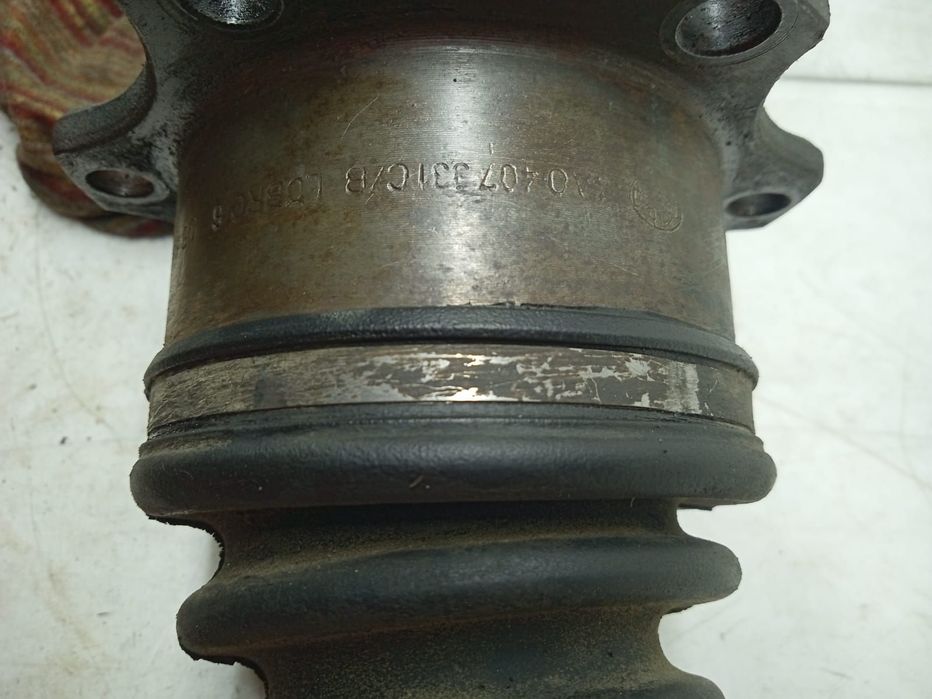 Planetara stanga fata 4a0407331c 1.8 benzina Audi A4 B5 [1994 - 1999]