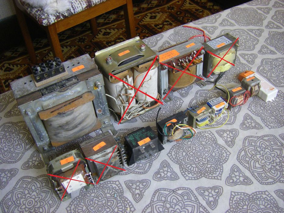 Мрежови, захранващи трансформатори