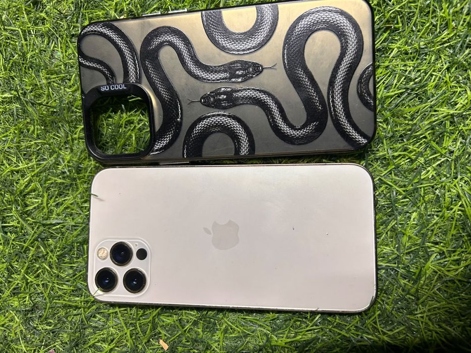iphone 12pro.