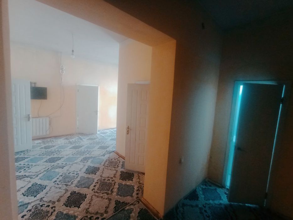 Katej xovli sotiladi 6 sotix