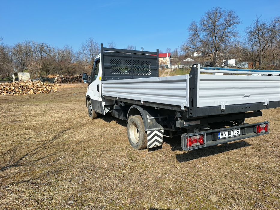 Vînd iveco dayli basculabil
