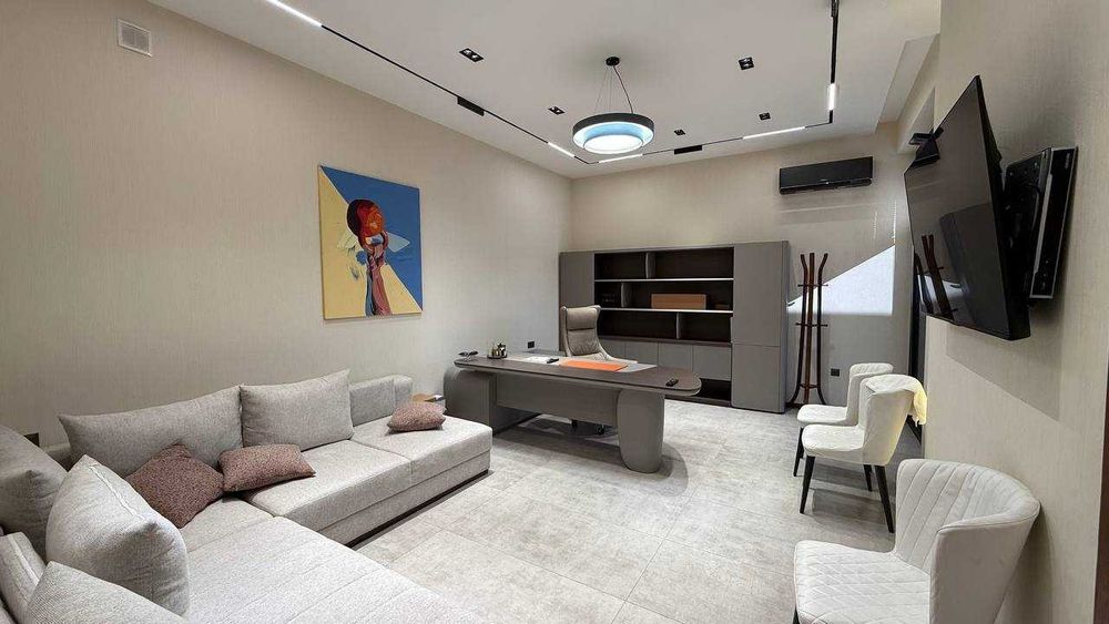 Продается Нежилой помещения  Ор-тр- Малика Базар 450м2