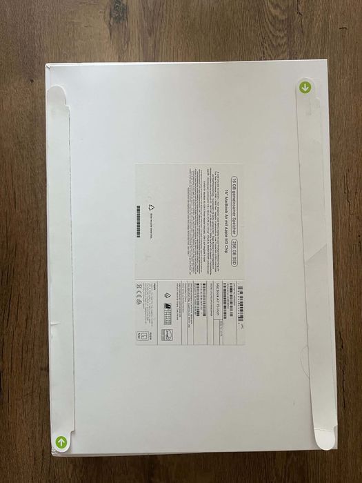 Macbook air 15 m3 - 16gb RAM - 256 ssd
