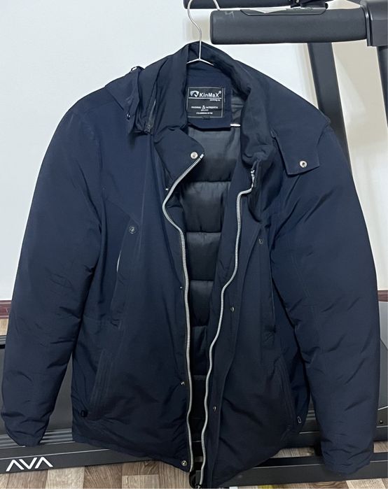 Продам две Зимние куртки