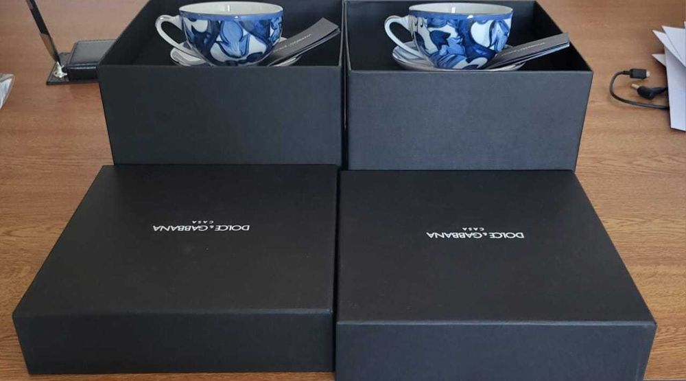 Dolce & Gabbana archive-print porcelain tea set of 2 cups with plates
