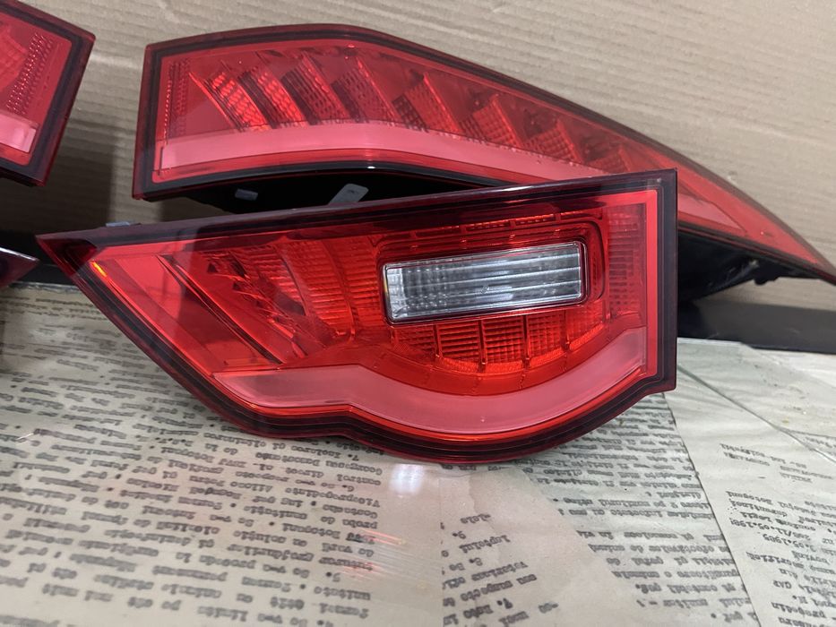 Triple stopuri spate stanga dreapta cu led Jaguar F-PACE 2016-2020