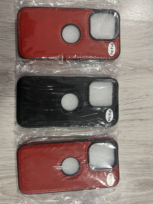Huse de protectie pentru iPhone 14 Pro